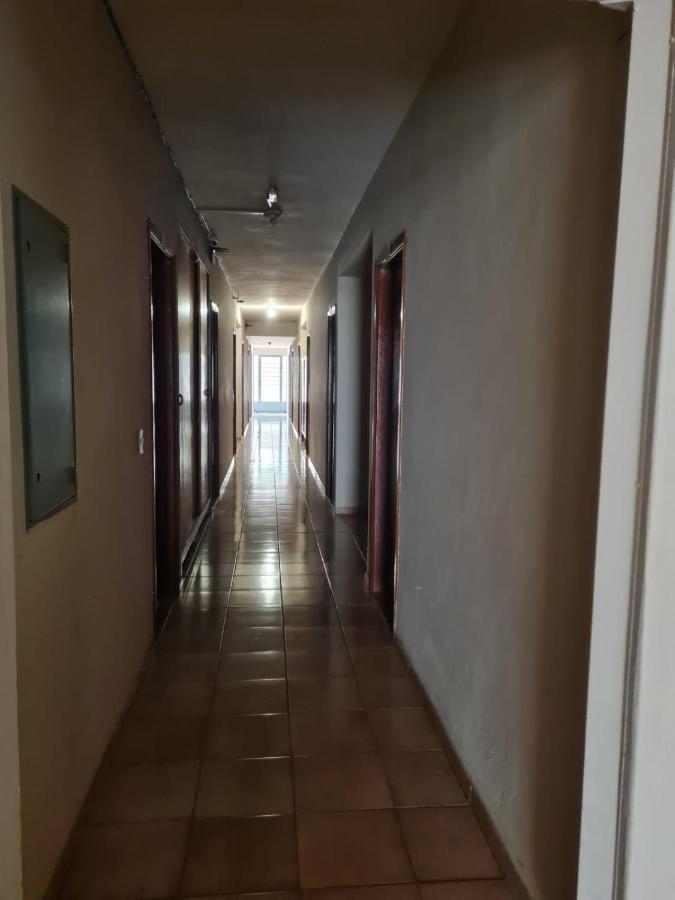 Hotel Gloria Лондрина Екстериор снимка